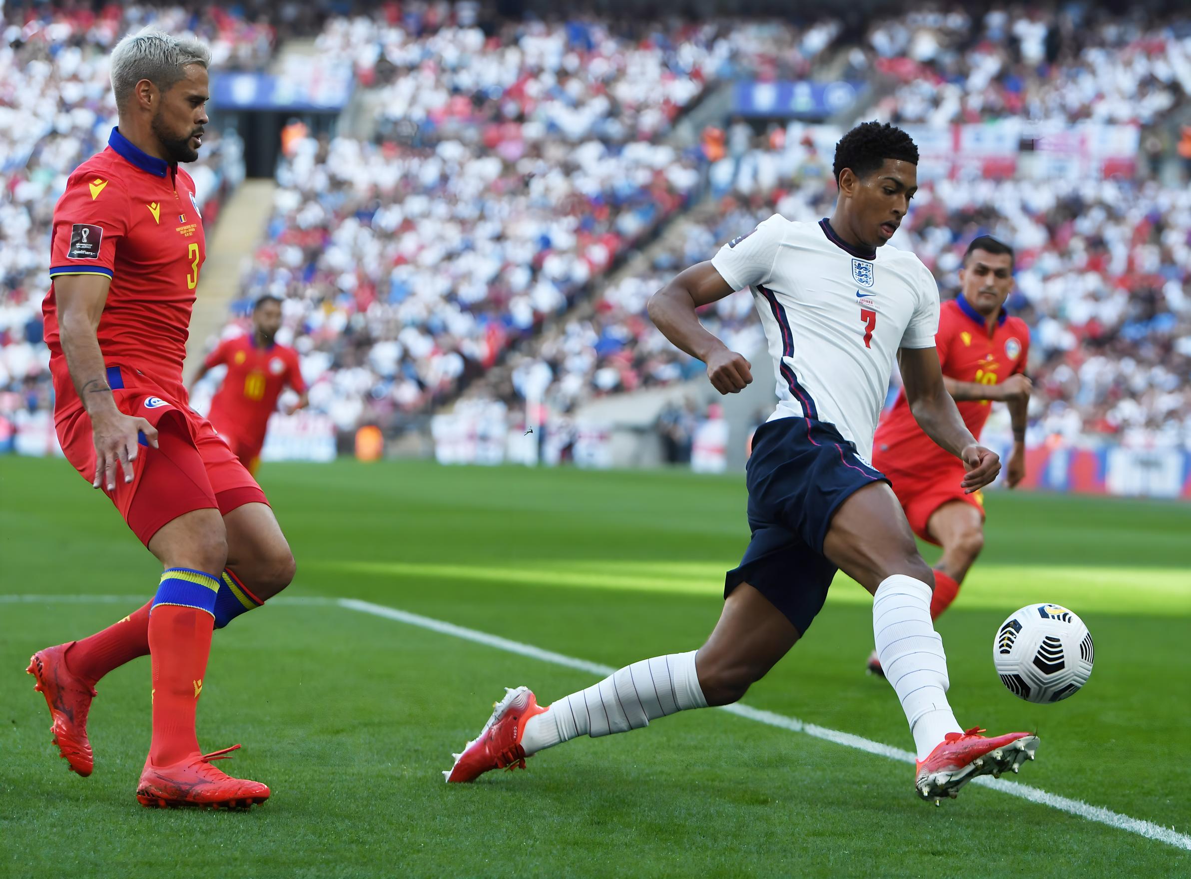 众多行业的 众多行业的