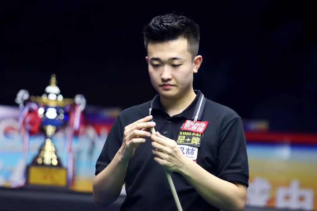 亚历山大更 亚历山大更